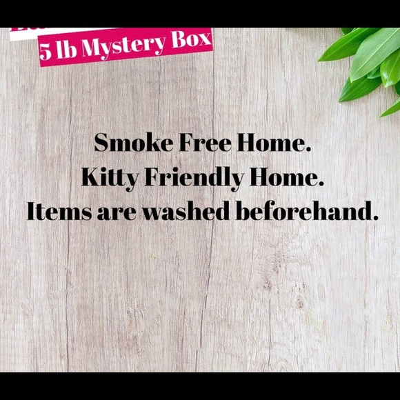 $10 5 LB Women’s Mystery Box - Picture 4 of 7